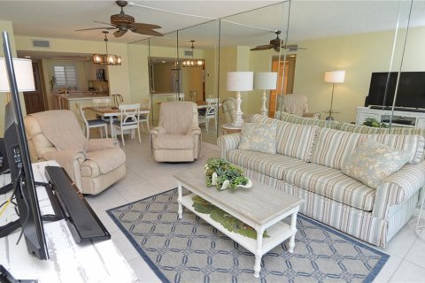 Copropriété à louer à Indian Shores, Floride: 2 chambres, 91.97 m2 № 2114806 - photo 27