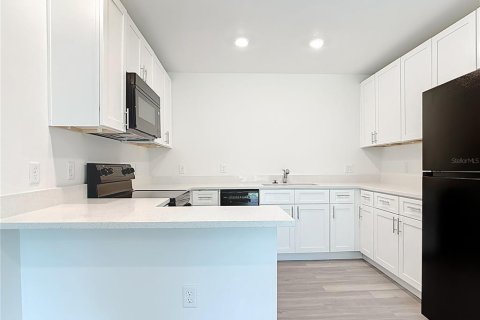 Casa en venta en North Port, Florida, 3 dormitorios, 148.64 m2 № 1898554 - foto 13