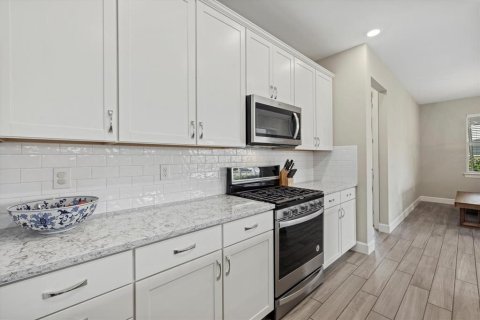 Casa en alquiler en Bradenton, Florida, 3 dormitorios, 185.8 m2 № 1904435 - foto 12