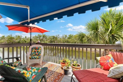 House in Bradenton, Florida 3 bedrooms, 143.72 sq.m. № 1733548 - photo 1
