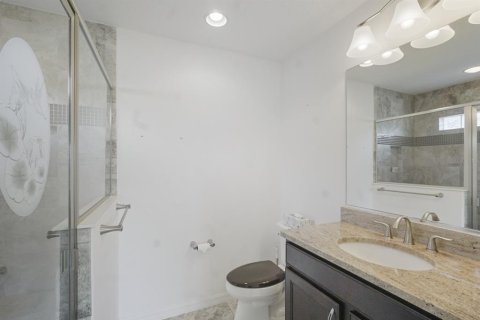 Casa en venta en The Villages, Florida, 3 dormitorios, 187.29 m2 № 1904913 - foto 26