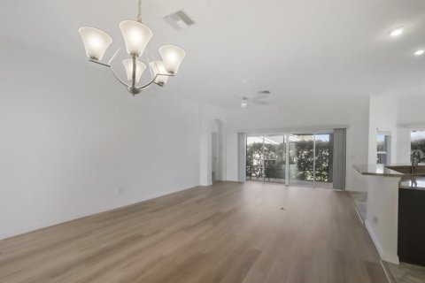 Casa en venta en The Villages, Florida, 3 dormitorios, 187.29 m2 № 1904913 - foto 5