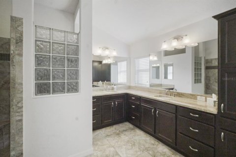 Casa en venta en The Villages, Florida, 3 dormitorios, 187.29 m2 № 1904913 - foto 19
