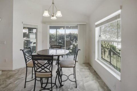 Casa en venta en The Villages, Florida, 3 dormitorios, 187.29 m2 № 1904913 - foto 12