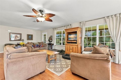 Villa ou maison à vendre à Alachua, Floride: 3 chambres, 189.89 m2 № 2418409 - photo 16
