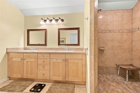 Villa ou maison à vendre à Alachua, Floride: 3 chambres, 189.89 m2 № 2418409 - photo 28