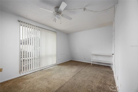 Condominio en venta en Gainesville, Florida, 2 dormitorios, 79.25 m2 № 1720124 - foto 15