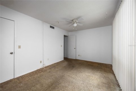 Condominio en venta en Gainesville, Florida, 2 dormitorios, 79.25 m2 № 1720124 - foto 16