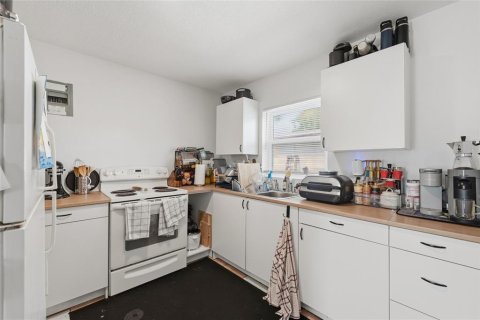 Immobilier commercial à vendre à Maitland, Floride: 4 chambres, 94.02 m2 № 2396769 - photo 25