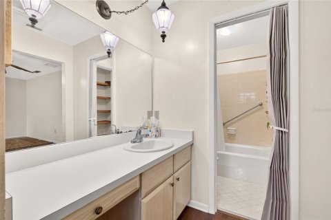 Villa ou maison à vendre à Gainesville, Floride: 4 chambres, 202.16 m2 № 2348165 - photo 16