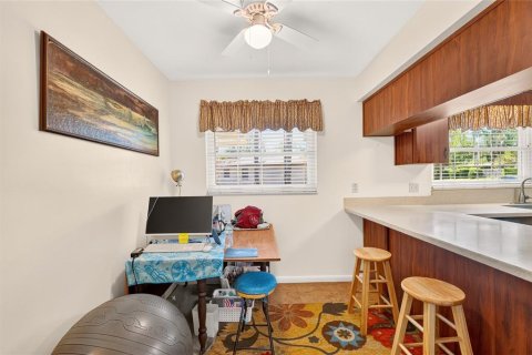 Villa ou maison à vendre à Gainesville, Floride: 4 chambres, 202.16 m2 № 2348165 - photo 6