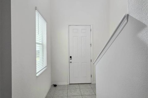 House in Haines City, Florida 4 bedrooms, 205.41 sq.m. № 1722190 - photo 3