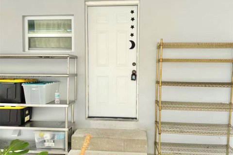 Снять в аренду виллу или дом в Майами, Флорида № 1953151 - фото 6