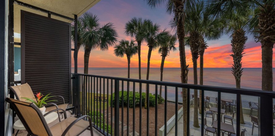 Estudio en el Condominio en Miramar Beach, Florida  № 590051