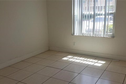 Copropriété à louer à Orlando, Floride: 2 chambres, 84.08 m2 № 2425924 - photo 7
