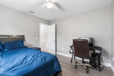 House in Gainesville, Florida 4 bedrooms, 190.26 sq.m. № 1720135 - photo 28