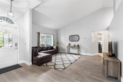 House in Gainesville, Florida 4 bedrooms, 190.26 sq.m. № 1720135 - photo 6