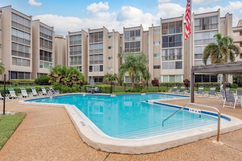 Condominio en venta en Clearwater, Florida, 1 dormitorio, 66.89 m2 № 1916840 - foto 15
