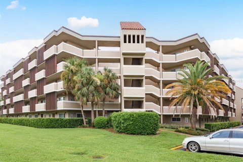 Condominio en venta en Clearwater, Florida, 1 dormitorio, 66.89 m2 № 1916840 - foto 1