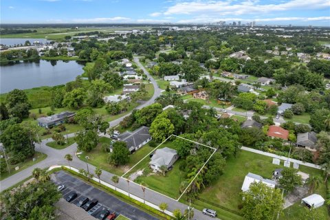 Casa en Orlando, Florida 3 dormitorios, 119.47 m2 № 2157608