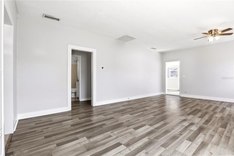 Casa en venta en Orlando, Florida, 3 dormitorios, 119.47 m2 № 2157608 - foto 18