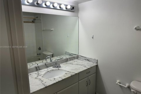 Copropriété à louer à Miami, Floride: 39.48 m2 № 2172077 - photo 9