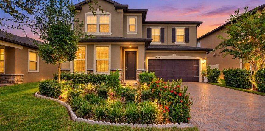 Villa ou maison à Lutz, Floride 4 chambres, 295.99 m2 № 2403562