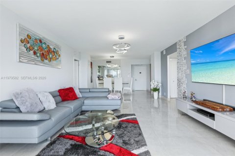 Copropriété à vendre à Aventura, Floride: 2 chambres, 121.98 m2 № 2046066 - photo 2