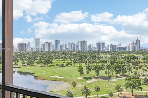 Copropriété à vendre à Aventura, Floride: 2 chambres, 121.98 m2 № 2046066 - photo 26