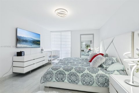 Copropriété à vendre à Aventura, Floride: 2 chambres, 121.98 m2 № 2046066 - photo 22