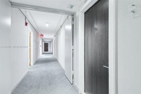 Copropriété à vendre à Aventura, Floride: 2 chambres, 121.98 m2 № 2046066 - photo 4