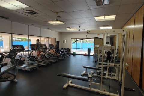 Copropriété à vendre à Aventura, Floride: 2 chambres, 121.98 m2 № 2046066 - photo 29