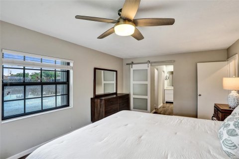 Condo in Pompano Beach, Florida, 2 bedrooms  № 2380068 - photo 27