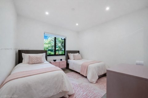 Villa ou maison à louer à Palmetto Bay, Floride: 4 chambres, 225.38 m2 № 2009920 - photo 21