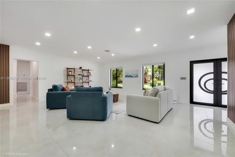 Villa ou maison à louer à Palmetto Bay, Floride: 4 chambres, 225.38 m2 № 2009920 - photo 8