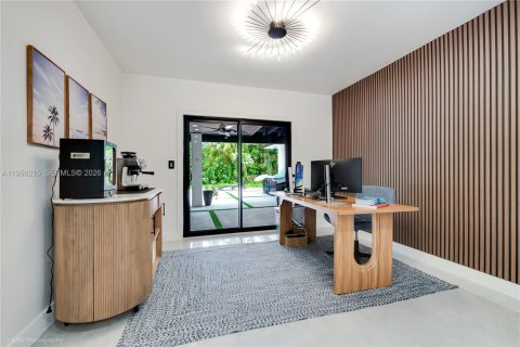 Villa ou maison à louer à Palmetto Bay, Floride: 4 chambres, 225.38 m2 № 2009920 - photo 14