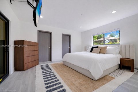 Villa ou maison à louer à Palmetto Bay, Floride: 4 chambres, 225.38 m2 № 2009920 - photo 16