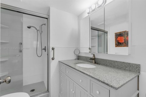 Купить кондоминиум в Санрайз, Флорида 2 спальни, 78.97м2, № 1889334 - фото 23