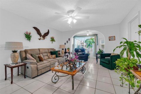 Купить кондоминиум в Санрайз, Флорида 2 спальни, 78.97м2, № 1889334 - фото 25