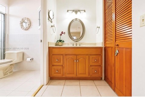 Villa ou maison à louer à Miami, Floride: 3 chambres, 141.68 m2 № 2153647 - photo 4