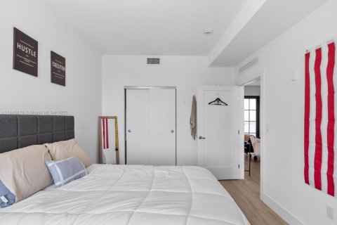Condominio en venta en Davie, Florida, 1 dormitorio, 58.9 m2 № 1847624 - foto 15