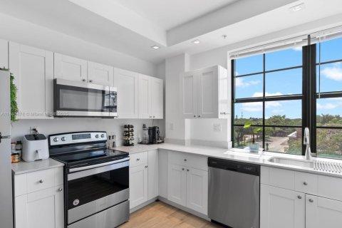Condominio en venta en Davie, Florida, 1 dormitorio, 58.9 m2 № 1847624 - foto 3