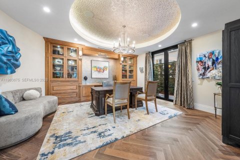 Купить виллу или дом в Форт-Лодердейл, Флорида 5 спален, 740.43м2, № 2028327 - фото 18