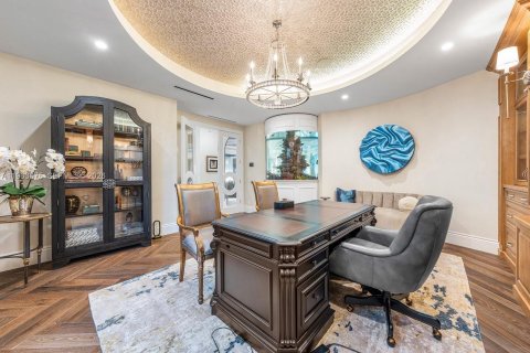 Купить виллу или дом в Форт-Лодердейл, Флорида 5 спален, 740.43м2, № 2028327 - фото 19