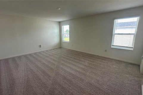 House in Clermont, Florida 5 bedrooms, 241.64 sq.m. № 1810093 - photo 12