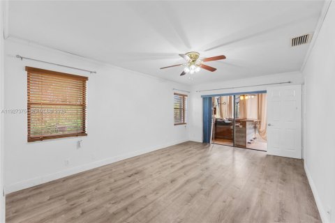 Villa ou maison à vendre à Coral Springs, Floride: 4 chambres, 210.14 m2 № 1993476 - photo 22