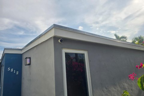 Casa en venta en Margate, Florida, 3 dormitorios, 129.51 m2 № 2050029 - foto 4