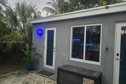 Casa en Margate, Florida 3 dormitorios, 129.51 m2 № 2050029