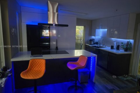 Casa en venta en Margate, Florida, 3 dormitorios, 129.51 m2 № 2050029 - foto 15