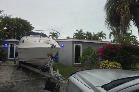 Casa en venta en Margate, Florida, 3 dormitorios, 129.51 m2 № 2050029 - foto 8